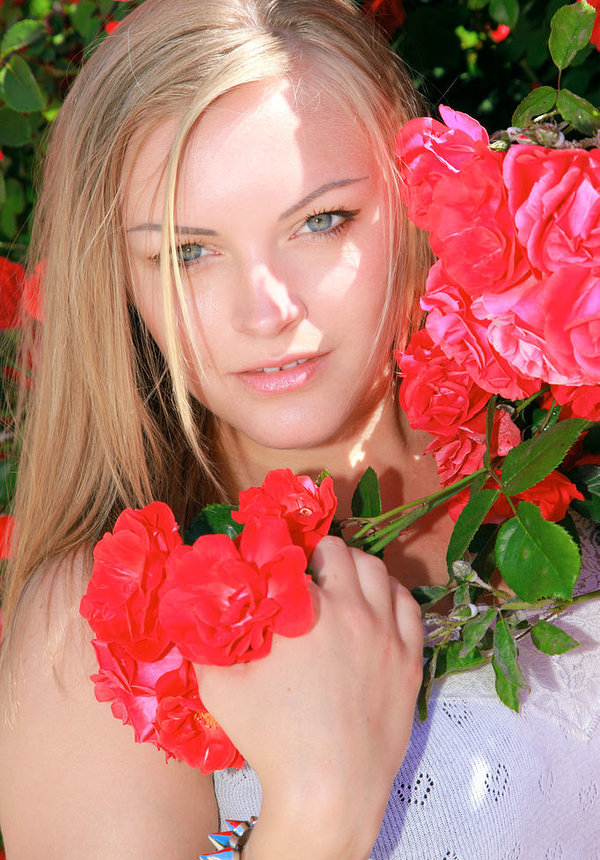 Ангелина, 45
